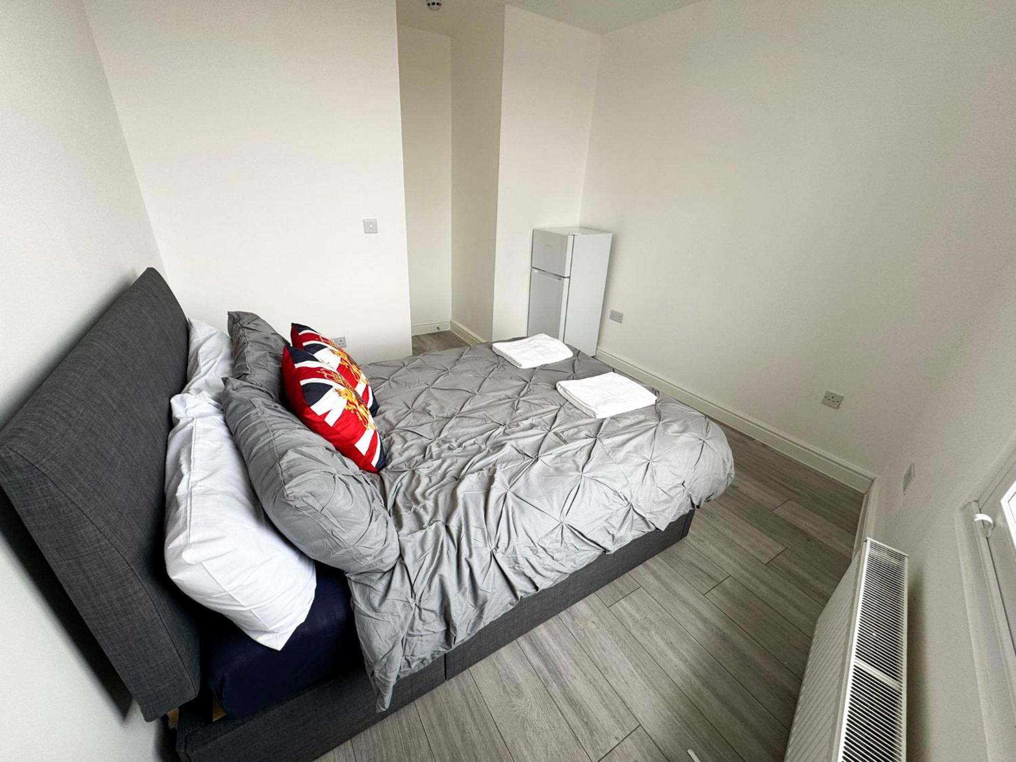 149 Budget Guesthouse ลอนดอน ภายนอก รูปภาพ