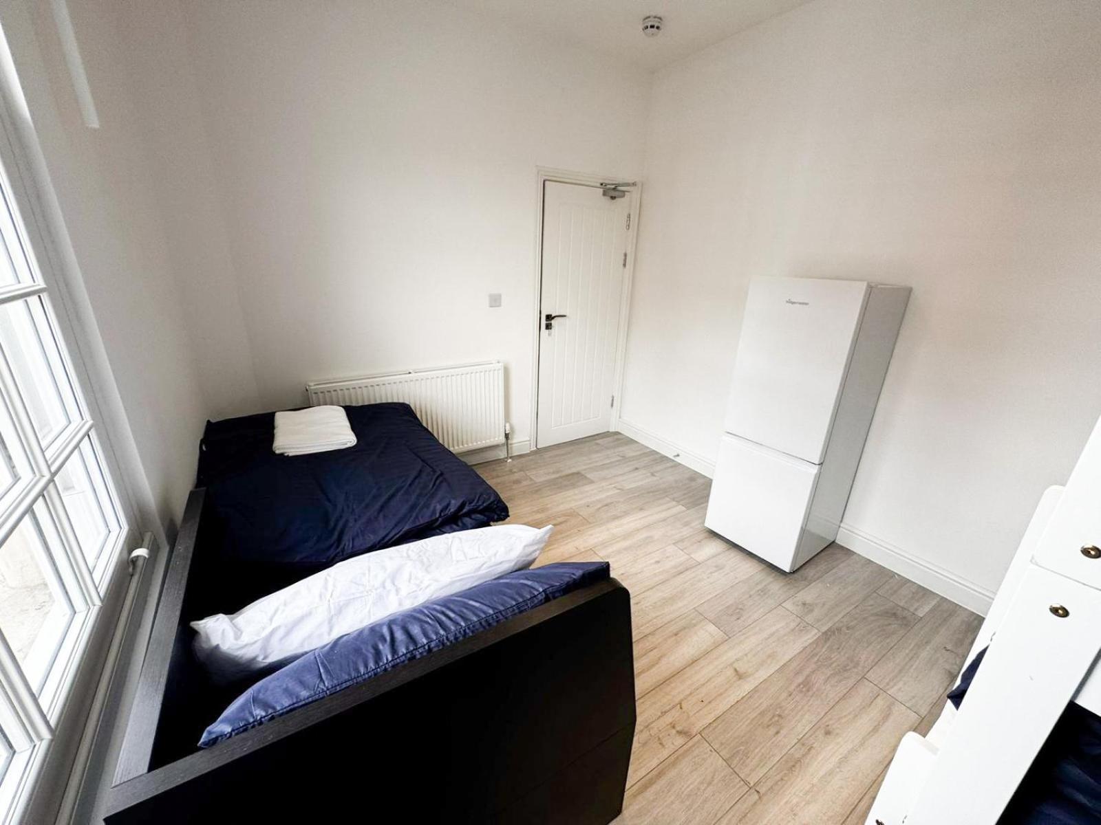 149 Budget Guesthouse ลอนดอน ภายนอก รูปภาพ